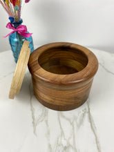 Load image into Gallery viewer, Wooden Biscuit Bowl with Lid
